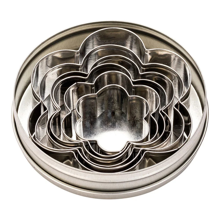 Restaurantware Pastry Tek 6-Piece Metal Flower Cookie Cutter Set, In Round Tin Box - Restaurant Equipment and Smallwares - Canadian Distribution