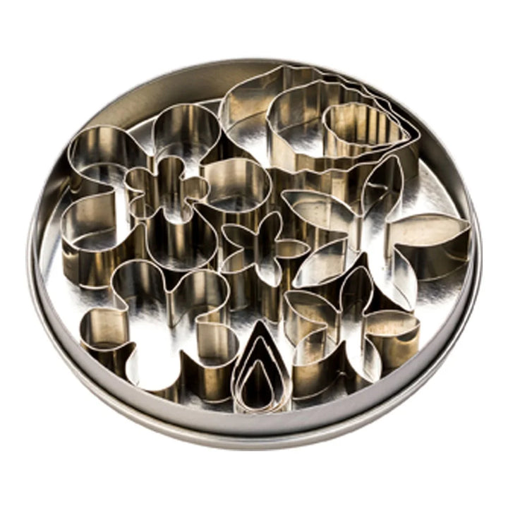 Restaurantware Pastry Tek 12-Piece Metal Flower & Leaf Cookie Cutter Set, In Round Tin Box - Restaurant Equipment and Smallwares - Canadian Distribution