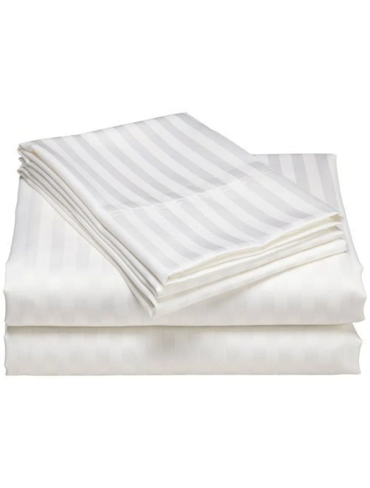 Merit Collection T260 Percale White Full Flat Bed Sheets, Cotton/Polyester Blend, 81 X 120In, With 1Cm Stripe - Restaurant Equipment and Smallwares - Canadian Distribution