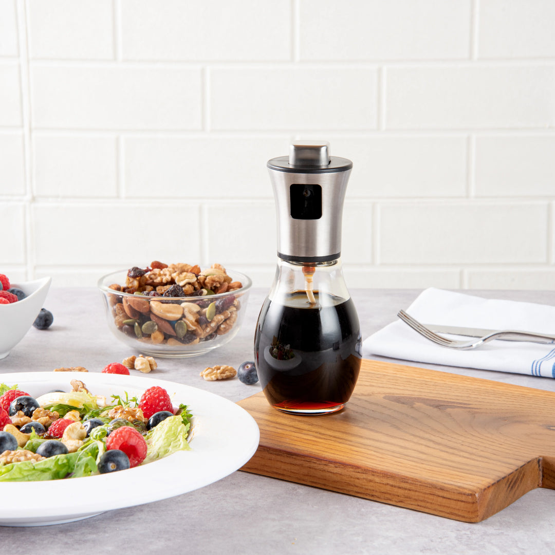 Restaurantware Rw Base 7oz Glass Oil Sprayer - Restaurant Equipment and Smallwares - Canadian Distribution - Ships Free Within Canada on Orders Above CAD $199
