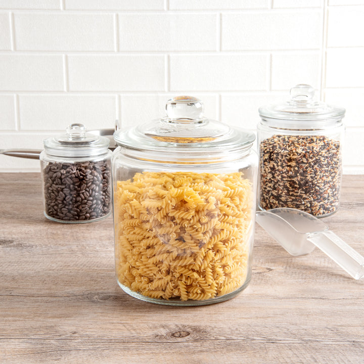Restaurantware 1Gal Glass Vetri Storage Jar, With Glass Lid - Restaurant Equipment and Smallwares - Canadian Distribution - Ships Free Within Canada on Orders Above CAD $199