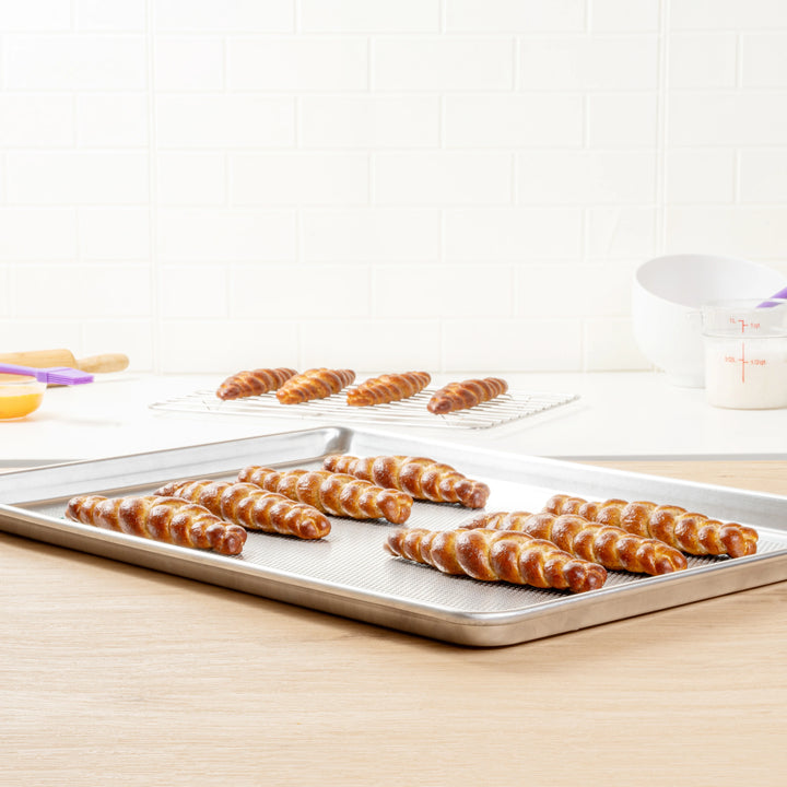 Restaurantware Met Lux Full-Size Heavy Duty Perforated Aluminum Baking Sheet Pans, 26X18In - Restaurant Equipment and Smallwares - Canadian Distribution - Ships Free Within Canada on Orders Above CAD $199