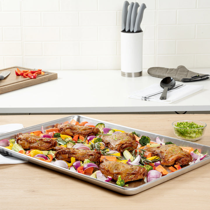 Restaurantware Met Lux Full-Size Heavy Duty Aluminum Baking Sheet Pans, 26X18In - Restaurant Equipment and Smallwares - Canadian Distribution - Ships Free Within Canada on Orders Above CAD $199