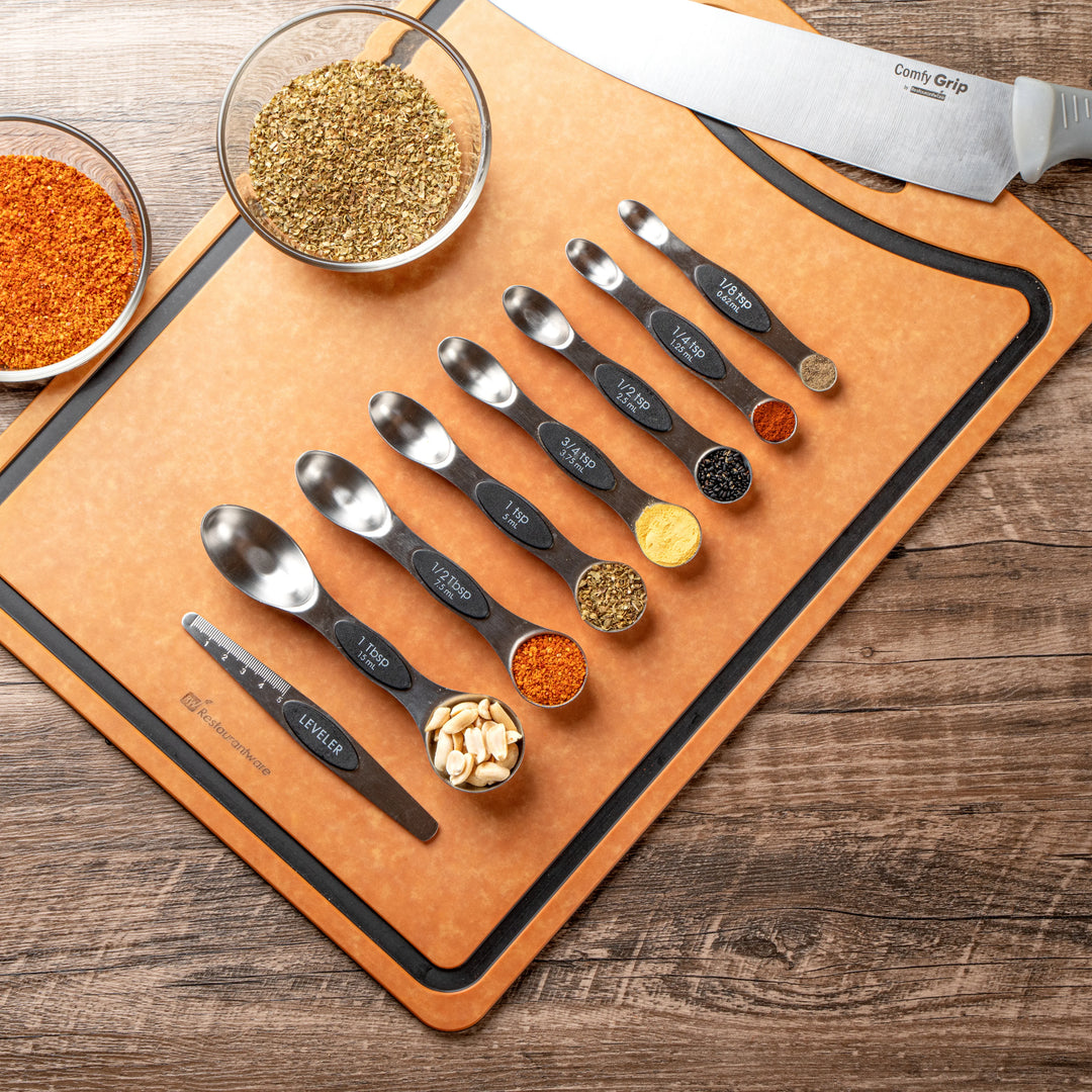 Restaurantware Met Lux 8-Piece Measuring Spoon Set, Black, Stainless Steel, Magnetic - Restaurant Equipment and Smallwares - Canadian Distribution - Ships Free Within Canada on Orders Above CAD $199