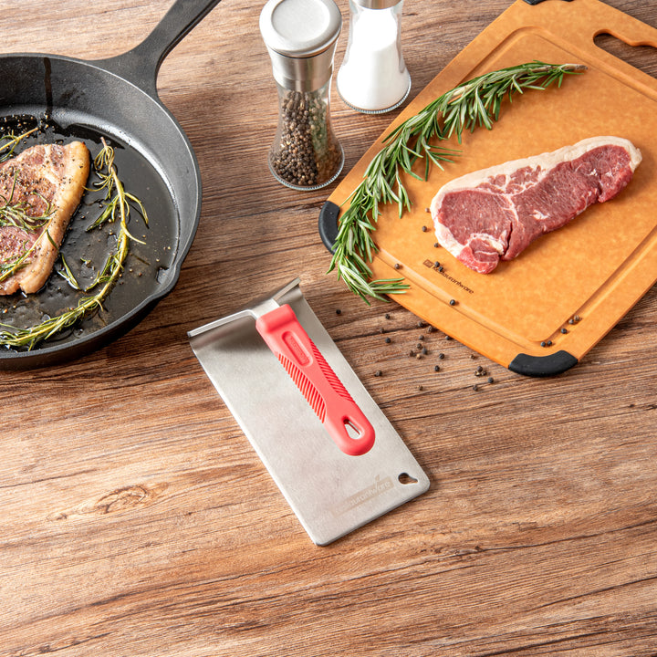 Restaurantware 8.5 x 4.25In Steak Weight, Stainless Steel, with Silicone Handle - Restaurant Equipment and Smallwares - Canadian Distribution - Ships Free Within Canada on Orders Above CAD $199
