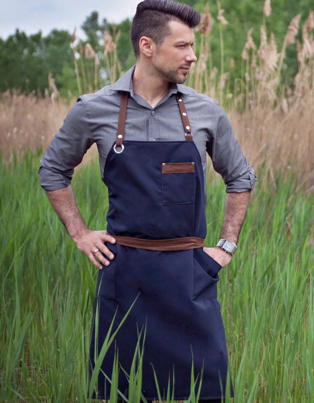 No Limits 34 X 34In Navy Bib Apron, Polyester & Cotton, With Faux Suede Detail - Restaurant Equipment and Smallwares - Canadian Distribution