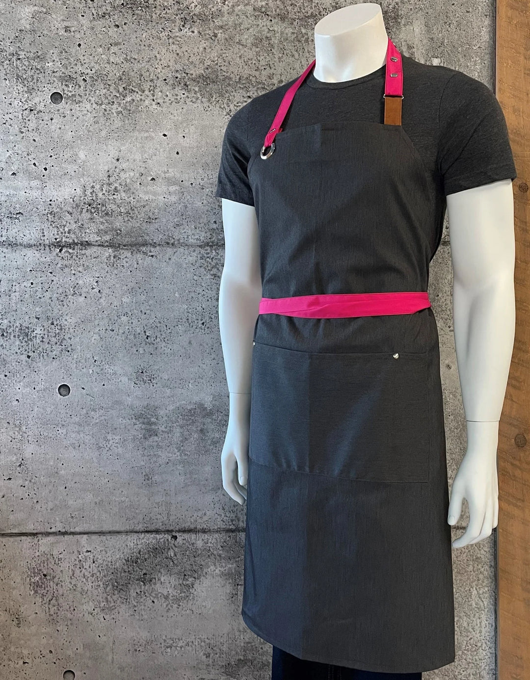 No Limits 34 X 34In Gray & Fuchsia Bib Apron, Polyester & Cotton, With Colored Strap - Restaurant Equipment and Smallwares - Canadian Distribution