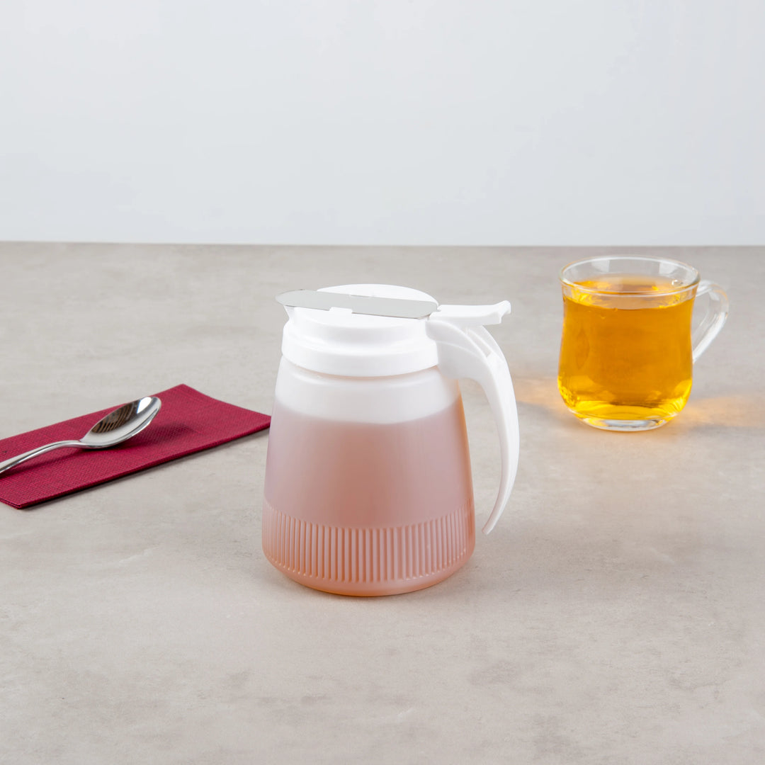 Restaurantware RW Base 32 Ounce 5.50 x 4.50 x 5.75 Inch All-Purpose & Syrup Dispenser, White, Plastic - Restaurant Equipment and Smallwares - Canadian Distribution - Ships Free Within Canada on Orders Above CAD $199