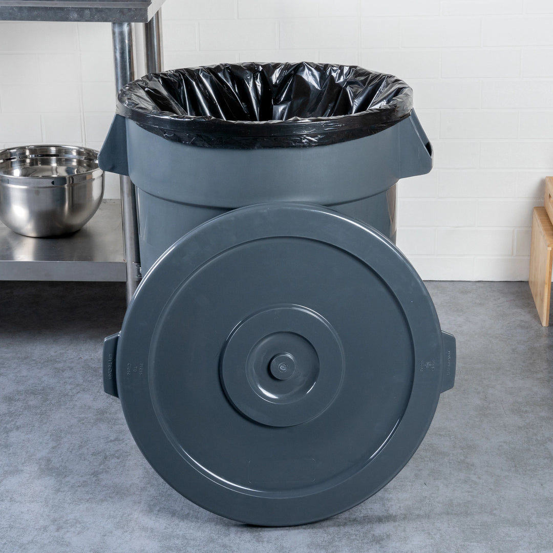 Restaurantware RW Clean Trash Can & Ingredient Bin Lids, Plastic, Gray, for 32 Gallon Trash Can & Ingredient Bin - Restaurant Equipment and Smallwares - Canadian Distribution - Ships Free Within Canada on Orders Above CAD $199