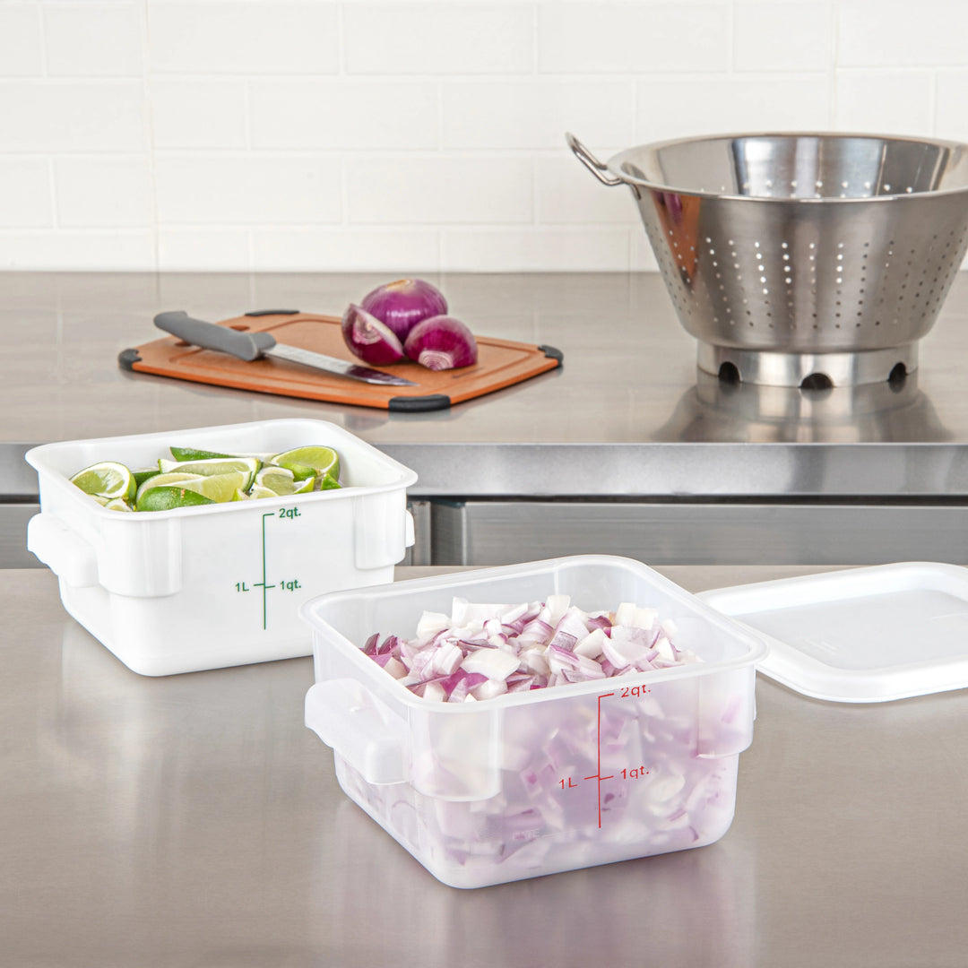 Restaurantware Met Lux 2 Quart Square Food Storage Containers, Translucent, 7 x 7 x 4 Inch, with Green Volume Markers - Restaurant Equipment and Smallwares - Canadian Distribution - Ships Free Within Canada on Orders Above CAD $199