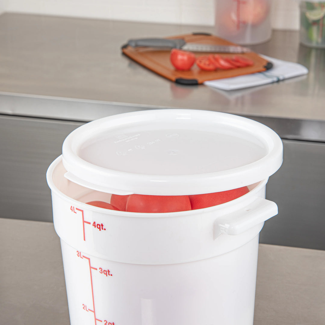 Restaurantware Met Lux Lids, White, Plastic, Round, for 2 & 4 Quart Food Storage Container - Restaurant Equipment and Smallwares - Canadian Distribution - Ships Free Within Canada on Orders Above CAD $199