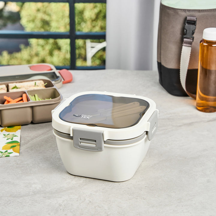 Restaurantware Bento Tek 58 Ounce Microwave-Safe Lunch Boxes, White & Grey, 7.25 x 7.25 x 4.25 Inch, with Fork & Knife - 10 Units/Case - Restaurant Equipment and Smallwares - Canadian Distribution - Ships Free Within Canada on Orders Above CAD $199