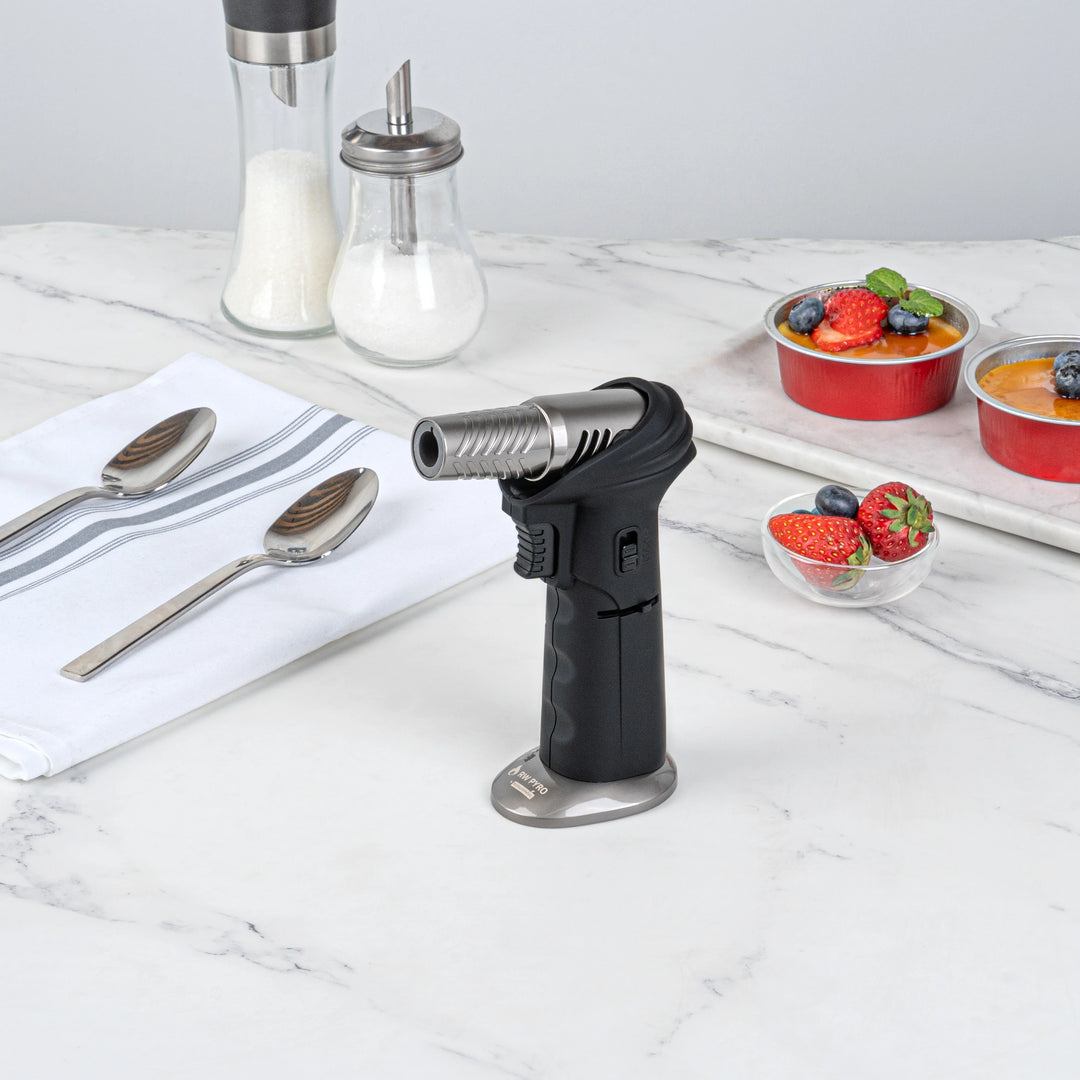 Restaurantware RW Pyro 4.25 x 2.75 x 6 Inch Butane Kitchen Torch, Black, with Adjustable Dial & Rotating Angle - Restaurant Equipment and Smallwares - Canadian Distribution - Ships Free Within Canada on Orders Above CAD $199