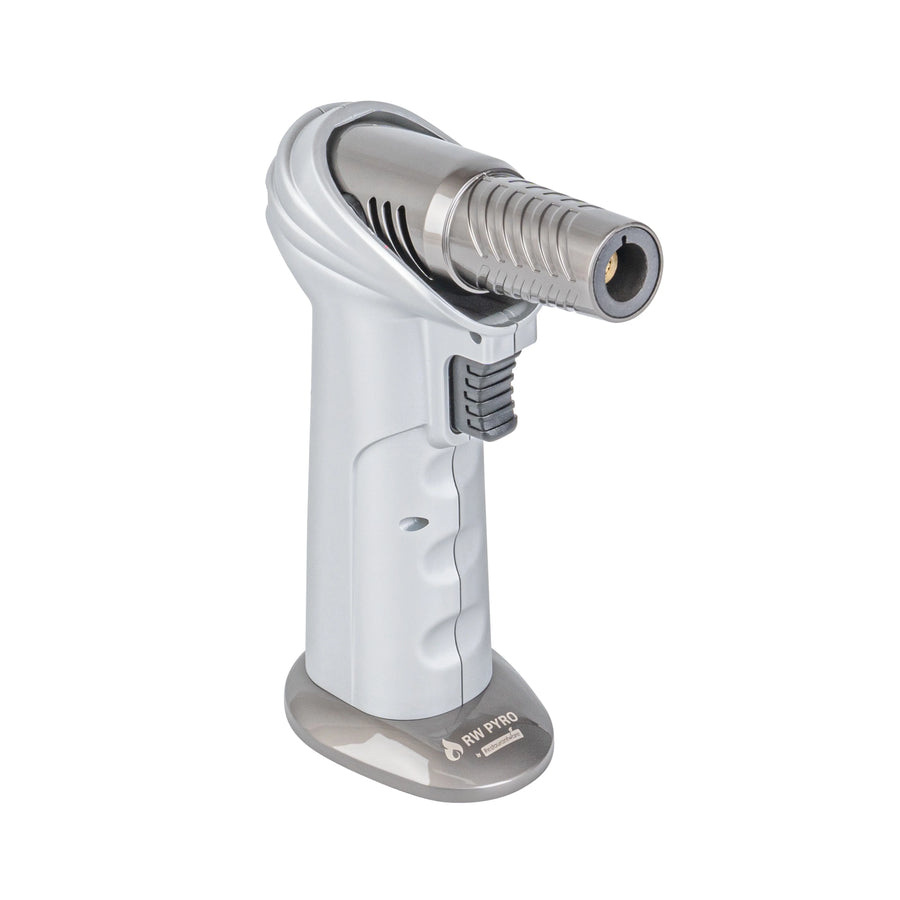 Restaurantware RW Pyro 4.25 x 2.75 x 6 Inch Butane Kitchen Torch, Silver, with Adjustable Dial & Rotating Angle - Restaurant Equipment and Smallwares - Canadian Distribution
