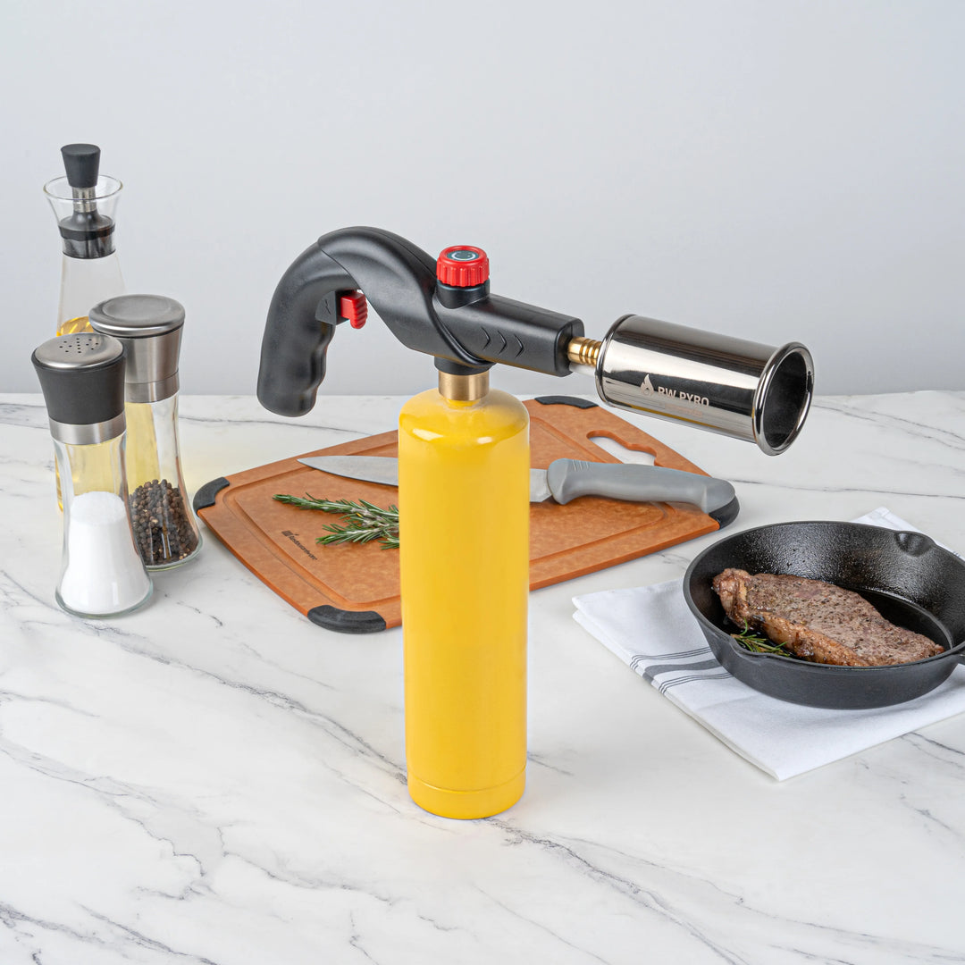 Restaurantware RW Pyro 14 x 2.25 x 5 Inch MAPP & Propane Torch, Black, with Adjustable Dial - Restaurant Equipment and Smallwares - Canadian Distribution - Ships Free Within Canada on Orders Above CAD $199