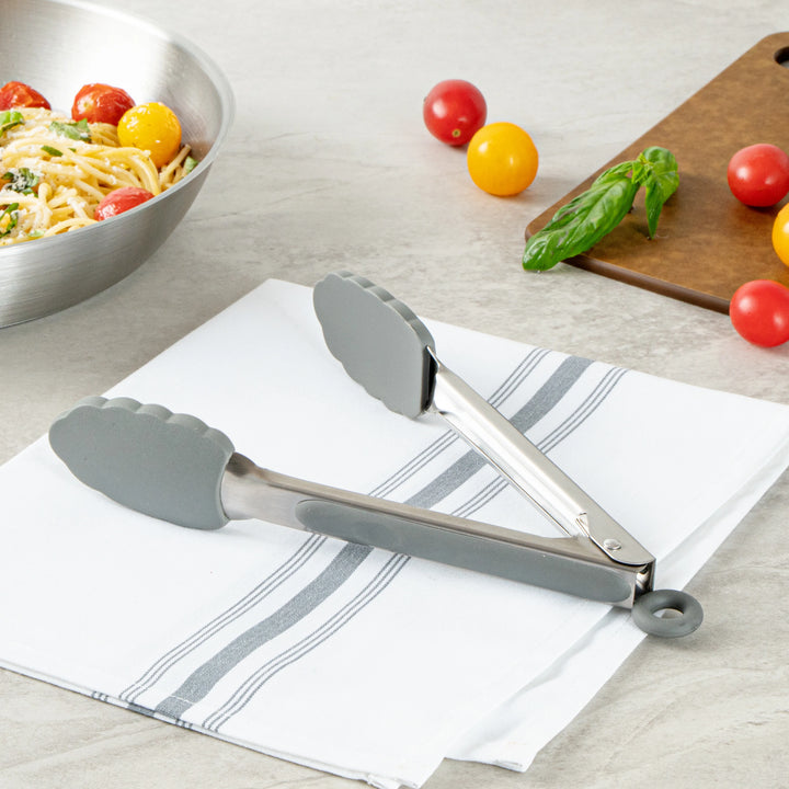 Restaurantware Met Lux Gray Stainless Steel Scalloped Tong, 9 x 1.50 x 1In - Restaurant Equipment and Smallwares - Canadian Distribution - Ships Free Within Canada on Orders Above CAD $199