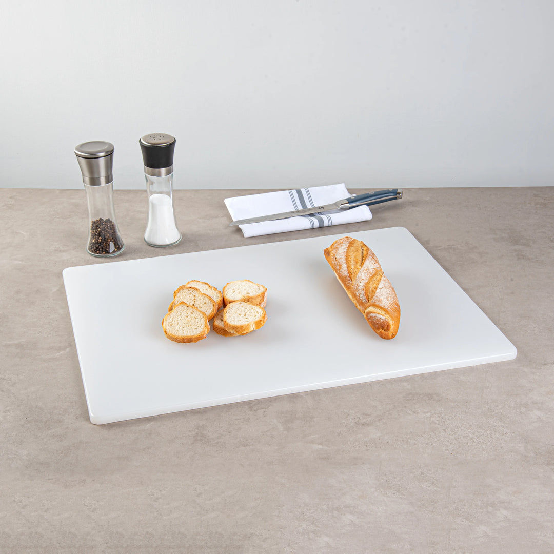 Restaurantware RW Base Cutting Boards, White, 24 x 18 Inch, Plastic - Restaurant Equipment and Smallwares - Canadian Distribution - Ships Free Within Canada on Orders Above CAD $199