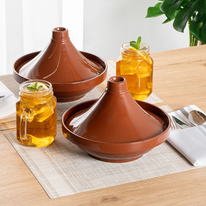 Restaurantware Terra Tek 26 Ounce Oven-Safe Tagine Pots, Terracotta, 9 x 9 x 6.50 Inch - Restaurant Equipment and Smallwares - Canadian Distribution - Ships Free Within Canada on Orders Above CAD $199