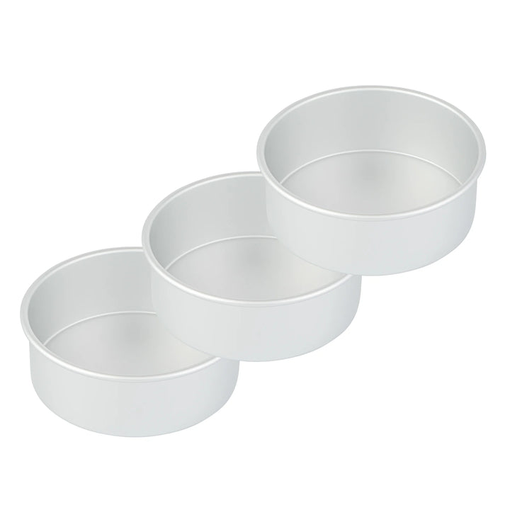 Restaurantware Met Lux 8 x 8 x 3 Inch Cake Pans, Aluminum, Round, Straight-Sided - Restaurant Equipment and Smallwares - Canadian Distribution - Ships Free Within Canada on Orders Above CAD $199
