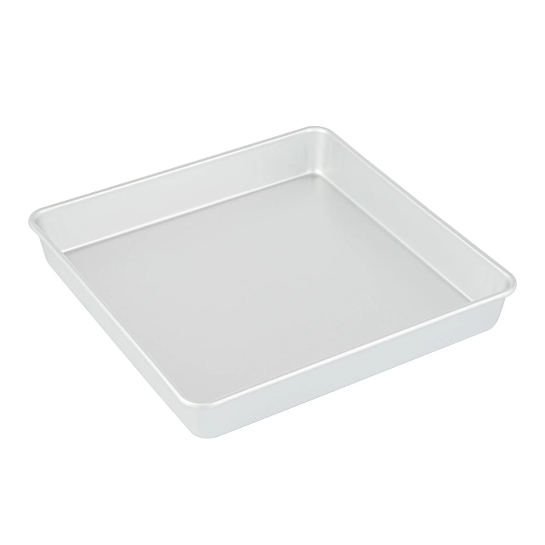 Restaurantware Met Lux 12 x 10 x 2 Inch2 Cake Pans, Aluminum, Square - Restaurant Equipment and Smallwares - Canadian Distribution - Ships Free Within Canada on Orders Above CAD $199