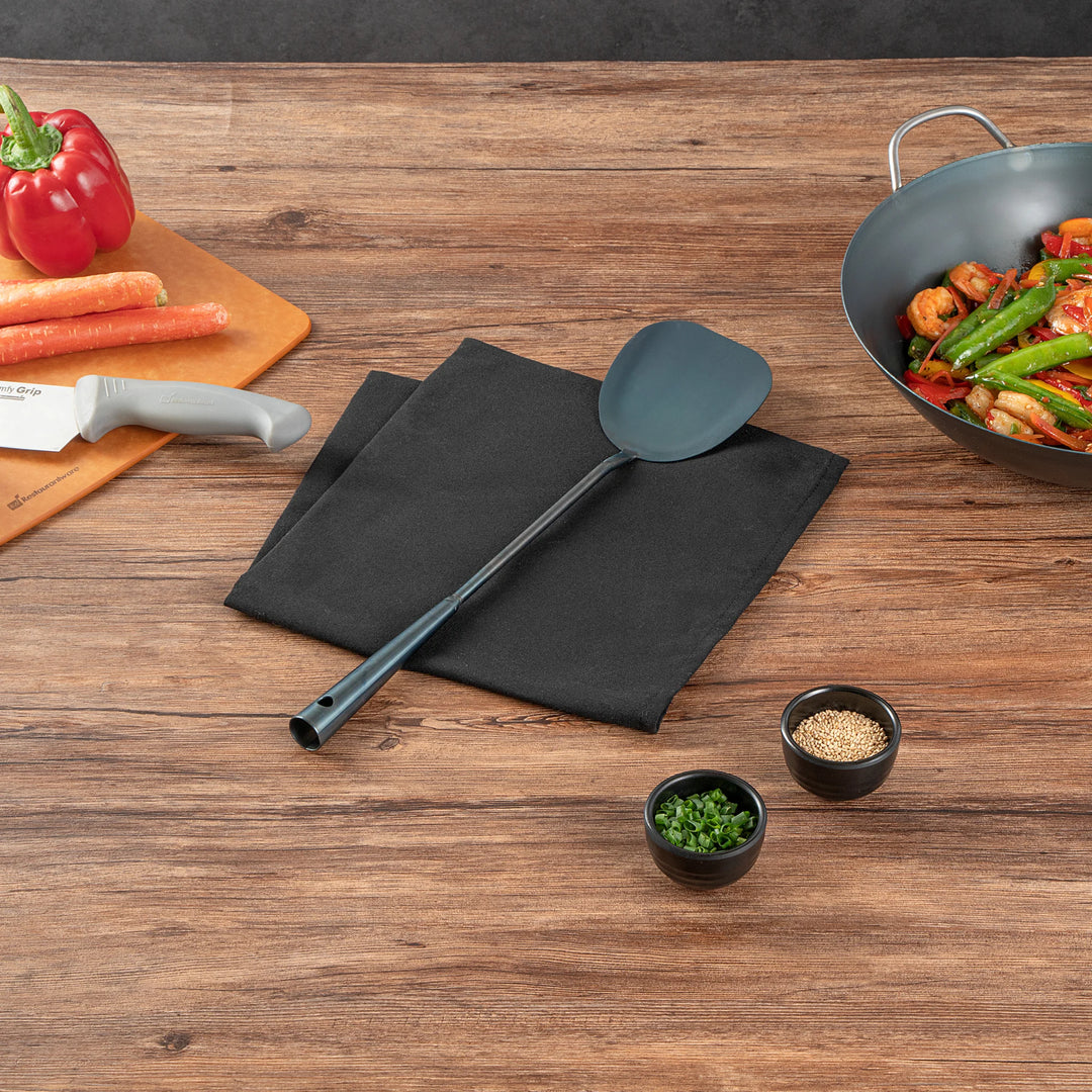 Restaurantware Motomori 15.50 Inch Pre-Seasoned Wok Spatulas, Blue, Carbon Steel - Restaurant Equipment and Smallwares - Canadian Distribution - Ships Free Within Canada on Orders Above CAD $199