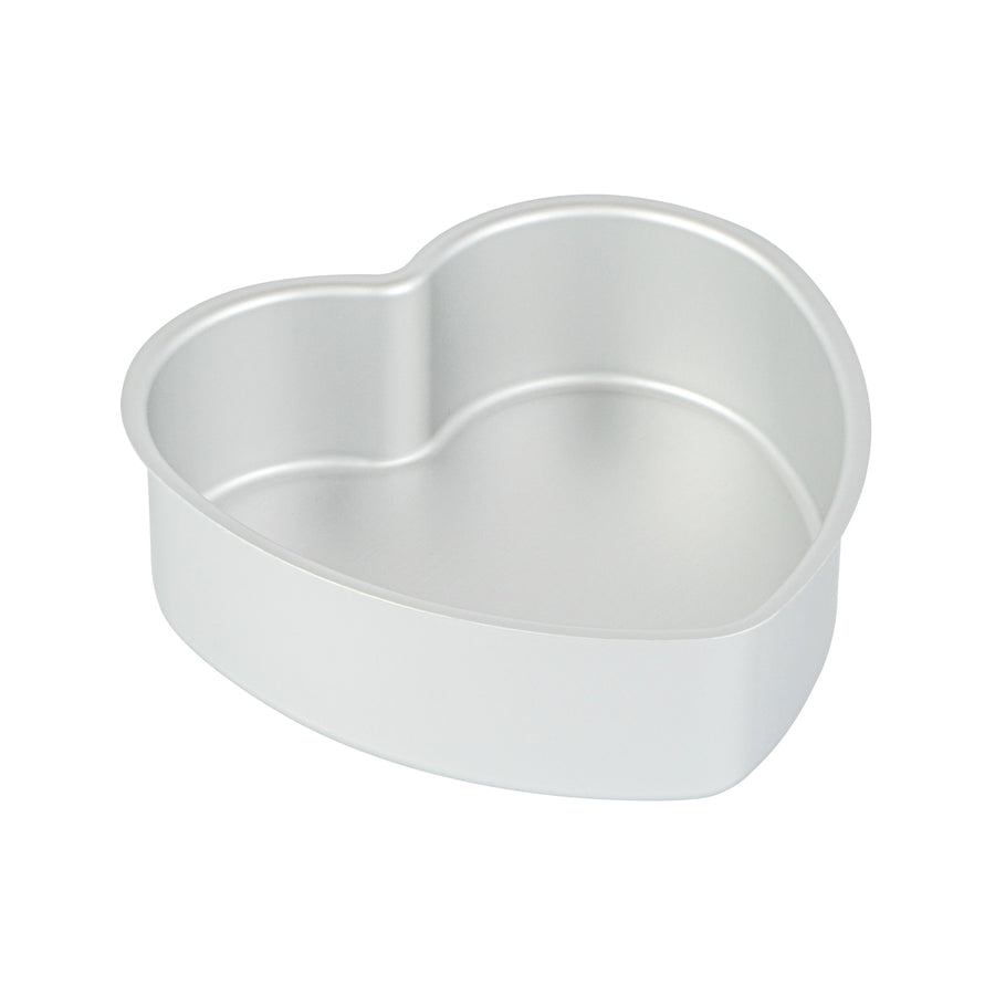 Restaurantware Met Lux Aluminum Heart Cake Pans, 6 X 6 X 2In - Restaurant Equipment and Smallwares - Canadian Distribution