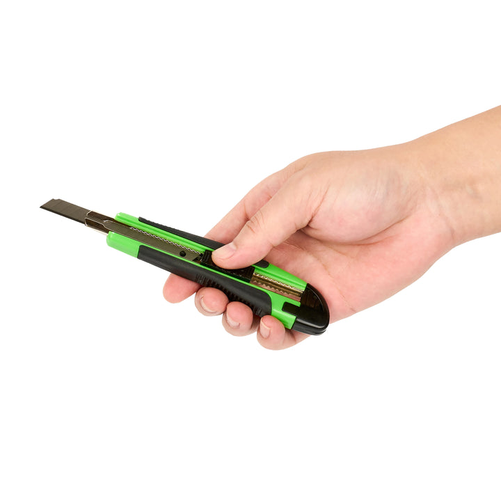 Restaurantware Utility Knives, Snap Off Blade, Green, Anti-Slip Handle, 5.25 Inch - Restaurant Equipment and Smallwares - Canadian Distribution - Ships Free Within Canada on Orders Above CAD $199