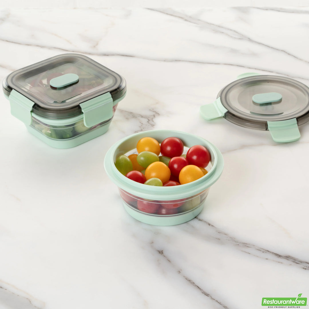 Restaurantware Fresh Hero 14 Ounce Airtight Collapsible Food Storage Containers, Green, Silicone, 5.50 x 5.50 x 2.75 Inch, includes Vented Lid - Restaurant Equipment and Smallwares - Canadian Distribution