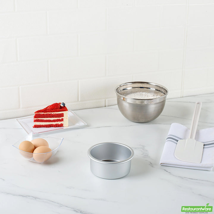 Restaurantware Met Lux 4 x 4 x 2 Inch Cake Pans, Aluminum, Round, Straight-Sided - Restaurant Equipment and Smallwares - Canadian Distribution - Ships Free Within Canada on Orders Above CAD $199