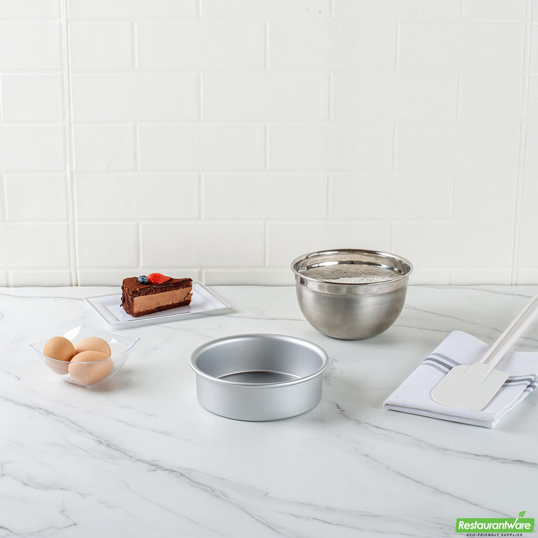 Restaurantware Met Lux 6 x 6 x 2 Inch Cake Pans, Aluminum, Round, Straight-Sided - Restaurant Equipment and Smallwares - Canadian Distribution - Ships Free Within Canada on Orders Above CAD $199