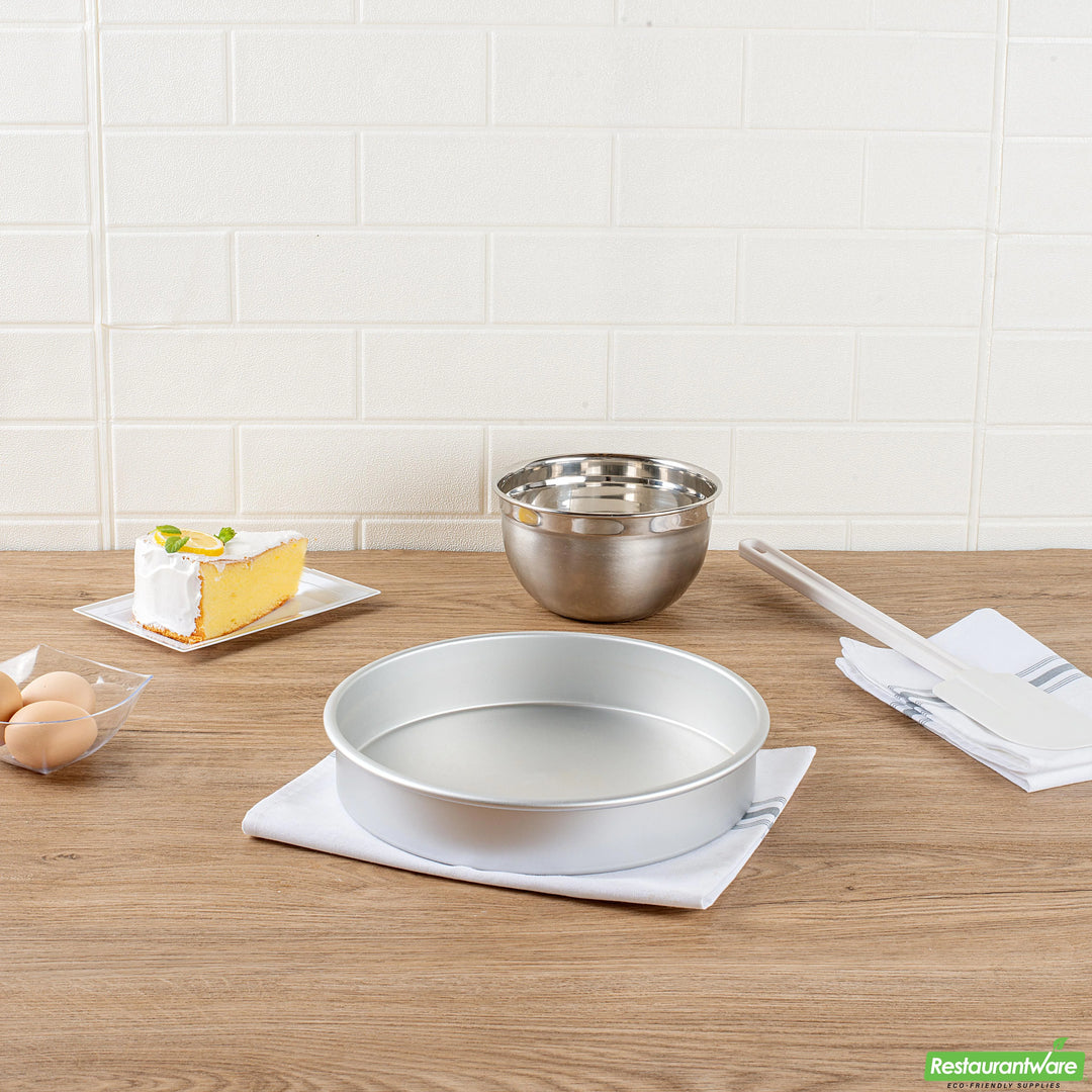 Restaurantware Met Lux 10 x 10 x 2 Inch Cake Pans, Aluminum, Round, Straight-Sided - Restaurant Equipment and Smallwares - Canadian Distribution - Ships Free Within Canada on Orders Above CAD $199