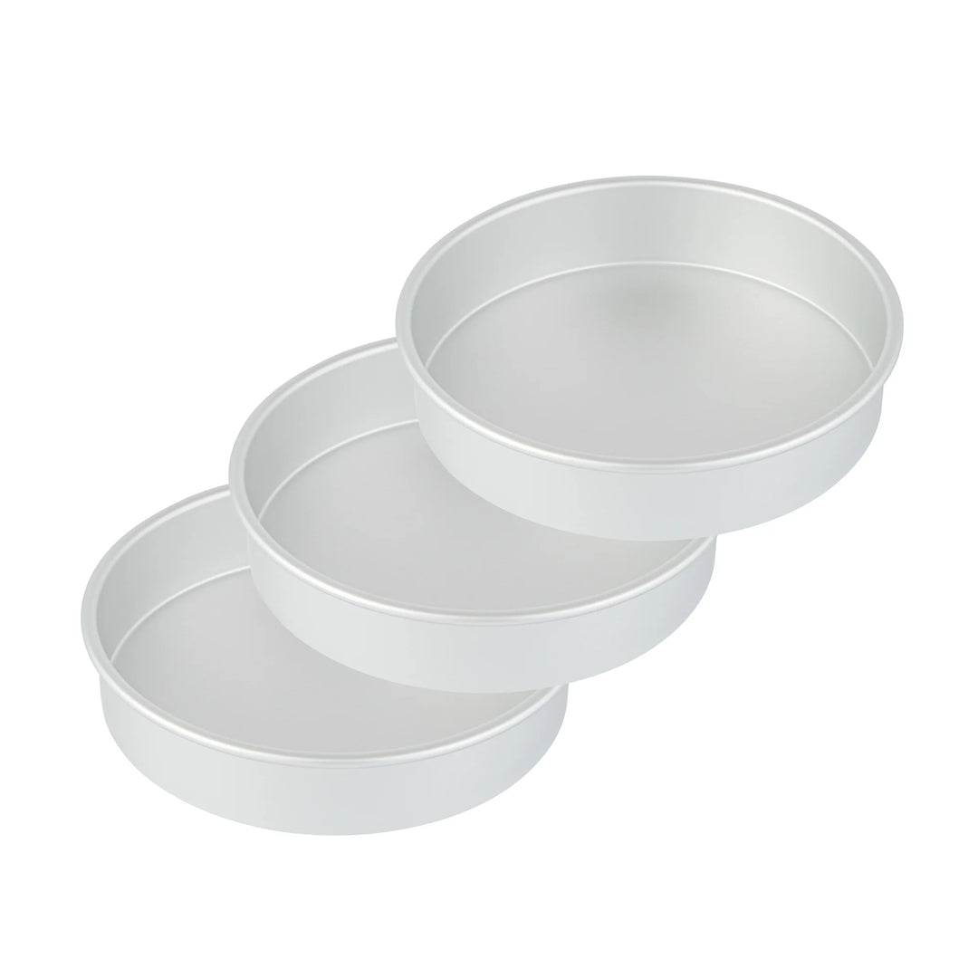 Restaurantware Met Lux 9 x 9 x 2 Inch Cake Pan, Aluminum, Round, Straight-Sided - Restaurant Equipment and Smallwares - Canadian Distribution - Ships Free Within Canada on Orders Above CAD $199