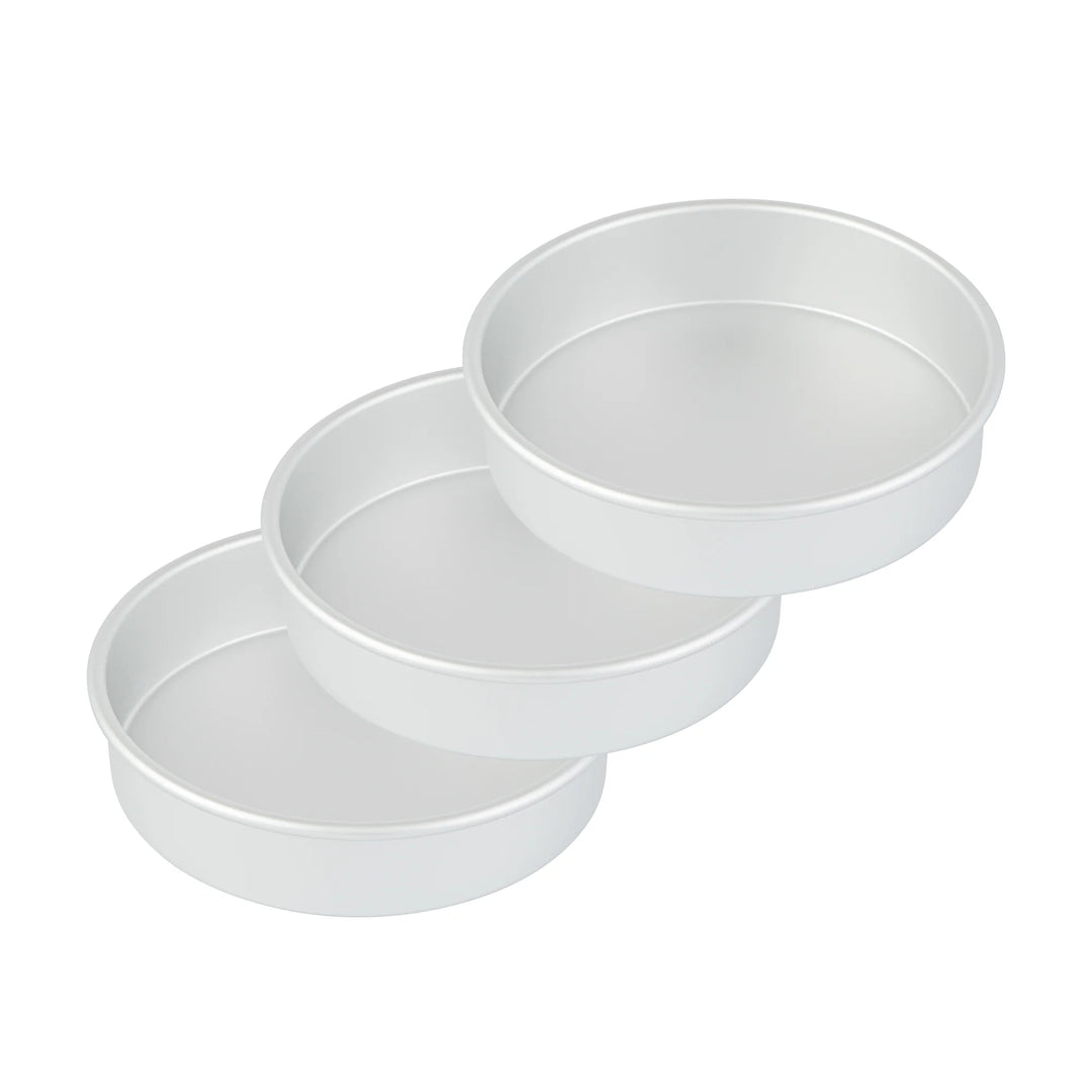 Restaurantware Met Lux 8 x 8 x 2 Inch Cake Pan, Aluminum, Round, Straight-Sided - Restaurant Equipment and Smallwares - Canadian Distribution - Ships Free Within Canada on Orders Above CAD $199