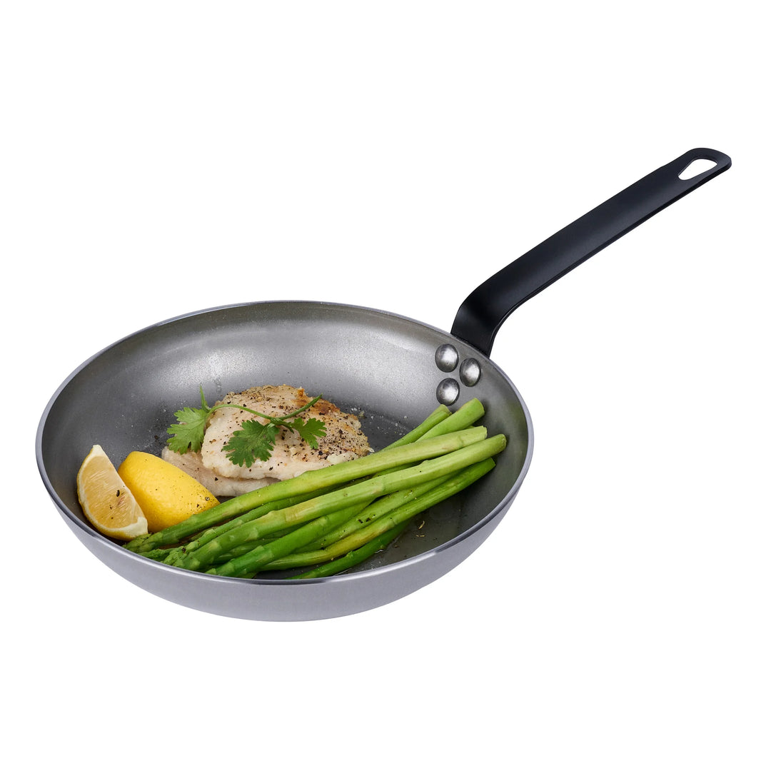Restaurantware Met Lux 9.50 Inch Fry Pan, Carbon Steel - Restaurant Equipment and Smallwares - Canadian Distribution - Ships Free Within Canada on Orders Above CAD $199