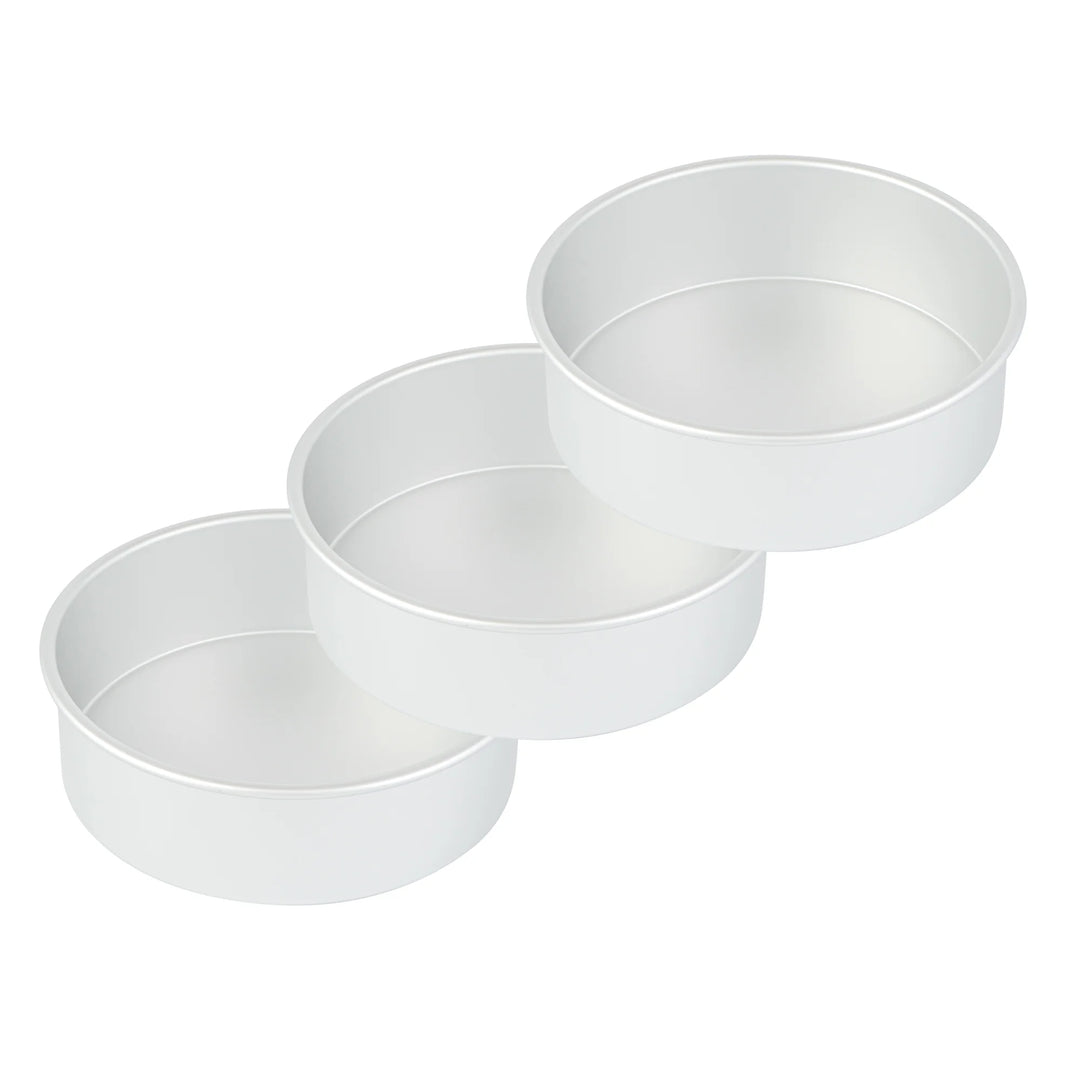 Restaurantware Met Lux 9 x 9 x 3 Inch Cake Pan, Aluminum, Round, Straight-Sided - Restaurant Equipment and Smallwares - Canadian Distribution - Ships Free Within Canada on Orders Above CAD $199