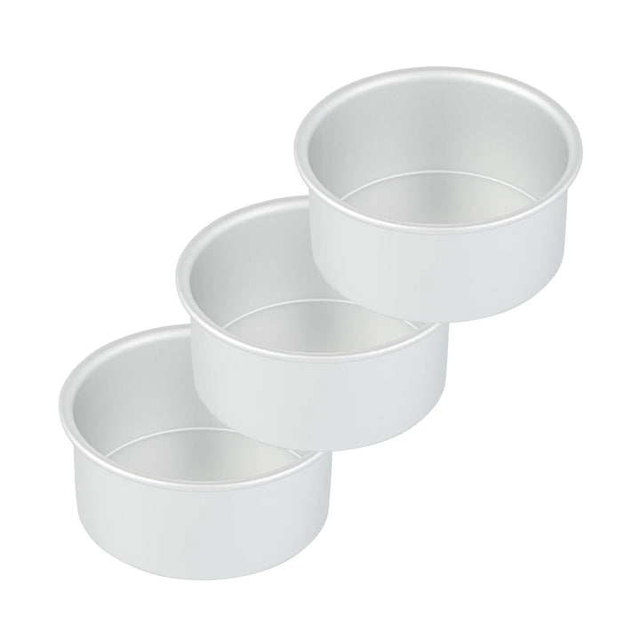 Restaurantware Met Lux 6 x 6 x 3 Inch Cake Pan, Aluminum, Round, Straight-Sided - Restaurant Equipment and Smallwares - Canadian Distribution - Ships Free Within Canada on Orders Above CAD $199