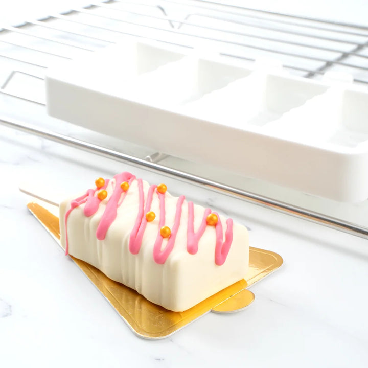 Restaurantware Pastry Tek 4-Compartment Silicone Rectangular Popsicle Molds - Restaurant Equipment and Smallwares - Canadian Distribution - Ships Free Within Canada on Orders Above CAD $199