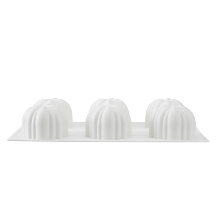 Restaurantware Pastry Tek 6-Compartment Silicone Pumpkin Mold - Restaurant Equipment and Smallwares - Canadian Distribution