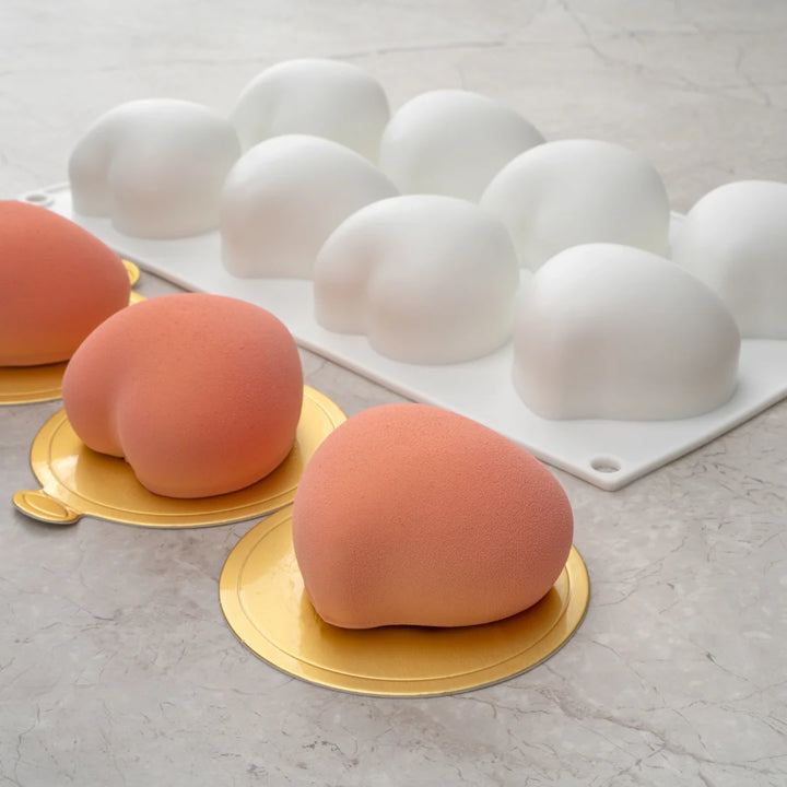 Restaurantware Pastry Tek 8-Compartment Silicone Heart Mold - Restaurant Equipment and Smallwares - Canadian Distribution - Ships Free Within Canada on Orders Above CAD $199