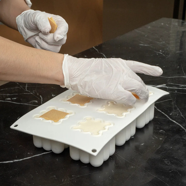 Restaurantware Pastry Tek 6-Compartment Silicone Bubble Cube Molds - 10 Units/Case - Restaurant Equipment and Smallwares - Canadian Distribution - Ships Free Within Canada on Orders Above CAD $199