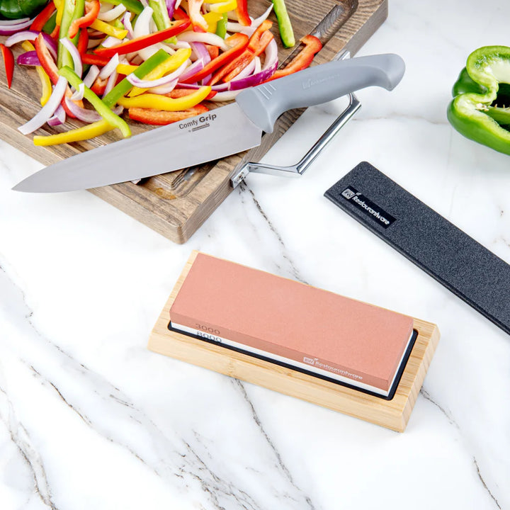 Restaurantware 2-Sided Sensei Whetstone Knife Sharpener Set, 3000 & 8000 Grit, With Nonslip Base - Restaurant Equipment and Smallwares - Canadian Distribution - Ships Free Within Canada on Orders Above CAD $199