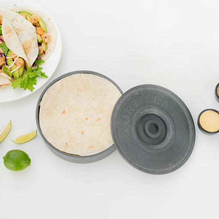 Restaurantware 8.50 x 8.50 x 2.25In Round Tortilla Server, Gray, Plastic - Restaurant Equipment and Smallwares - Canadian Distribution - Ships Free Within Canada on Orders Above CAD $199