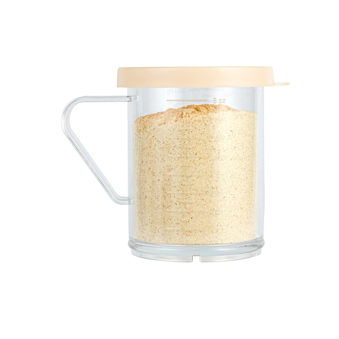 Restaurantware Rw Base Dredge 10oz Clear Spice Shaker, With Beige Fine Lid, 4.75X3.25X4 Inch, Polycarbonate - Restaurant Equipment and Smallwares - Canadian Distribution - Ships Free Within Canada on Orders Above CAD $199