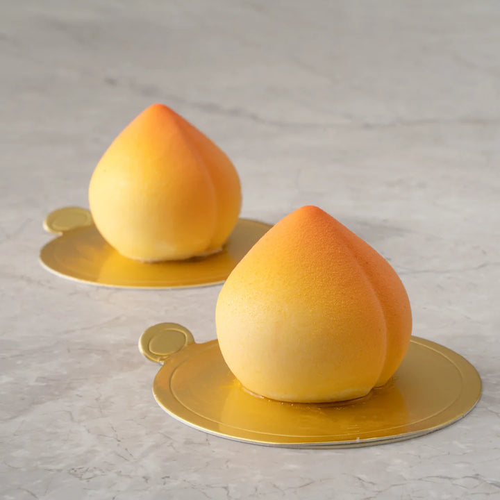 Restaurantware Pastry Tek 8-Compartment Silicone Peach Mold - Restaurant Equipment and Smallwares - Canadian Distribution - Ships Free Within Canada on Orders Above CAD $199