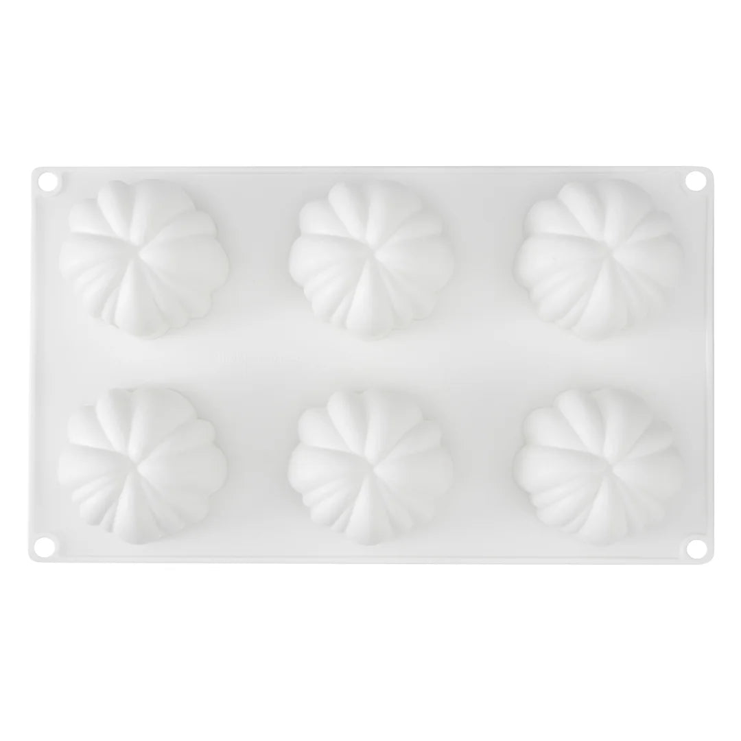 Restaurantware Pastry Tek 6-Compartment Silicone Pumpkin Molds - Restaurant Equipment and Smallwares - Canadian Distribution