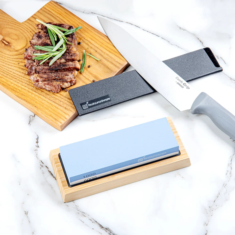 Restaurantware 2-Sided Sensei Whetstone Knife Sharpener Set, 1000 & 6000 Grit, With Nonslip Base - Restaurant Equipment and Smallwares - Canadian Distribution - Ships Free Within Canada on Orders Above CAD $199