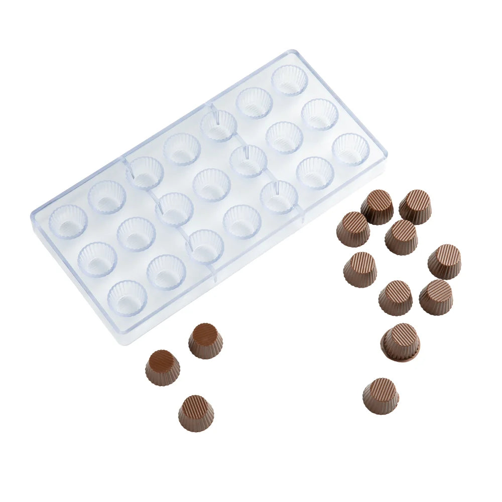 Restaurantware Pastry Tek 21-Compartment Cup Candy & Chocolate Mold, Polycarbonate - Restaurant Equipment and Smallwares - Canadian Distribution - Ships Free Within Canada on Orders Above CAD $199