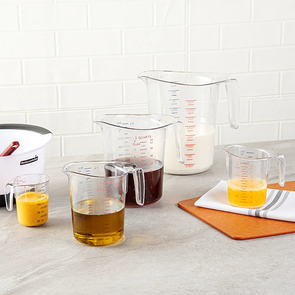 Restaurantware 1 Quart Measuring Cups, Clear, Plastic - Restaurant Equipment and Smallwares - Canadian Distribution - Ships Free Within Canada on Orders Above CAD $199