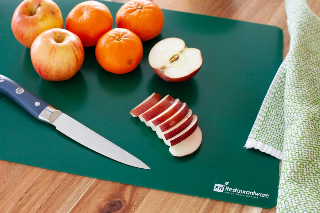 Restaurantware Rw Base Rectangular Flexible Cutting Board, 18 X 12 Inch, Assorted Colours - Restaurant Equipment and Smallwares - Canadian Distribution - Ships Free Within Canada on Orders Above CAD $199