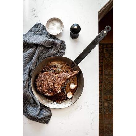 DE BUYER Mineral B Carbon Steel Steak Pan, 11 in (28 cm) - Canadian Distribution - Ships Free Within Canada on Orders Above CAD $199